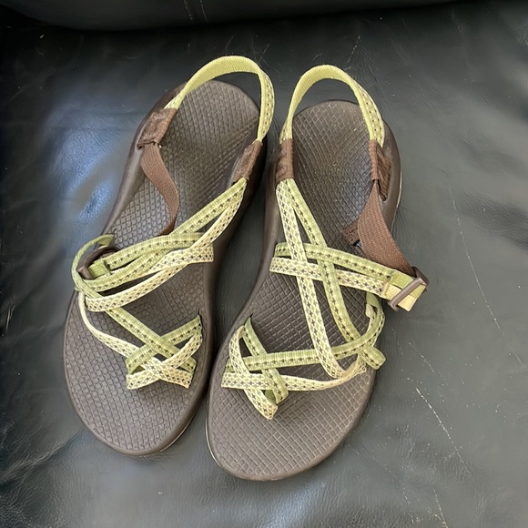 Women’s Chacos - Picture 2 of 5
